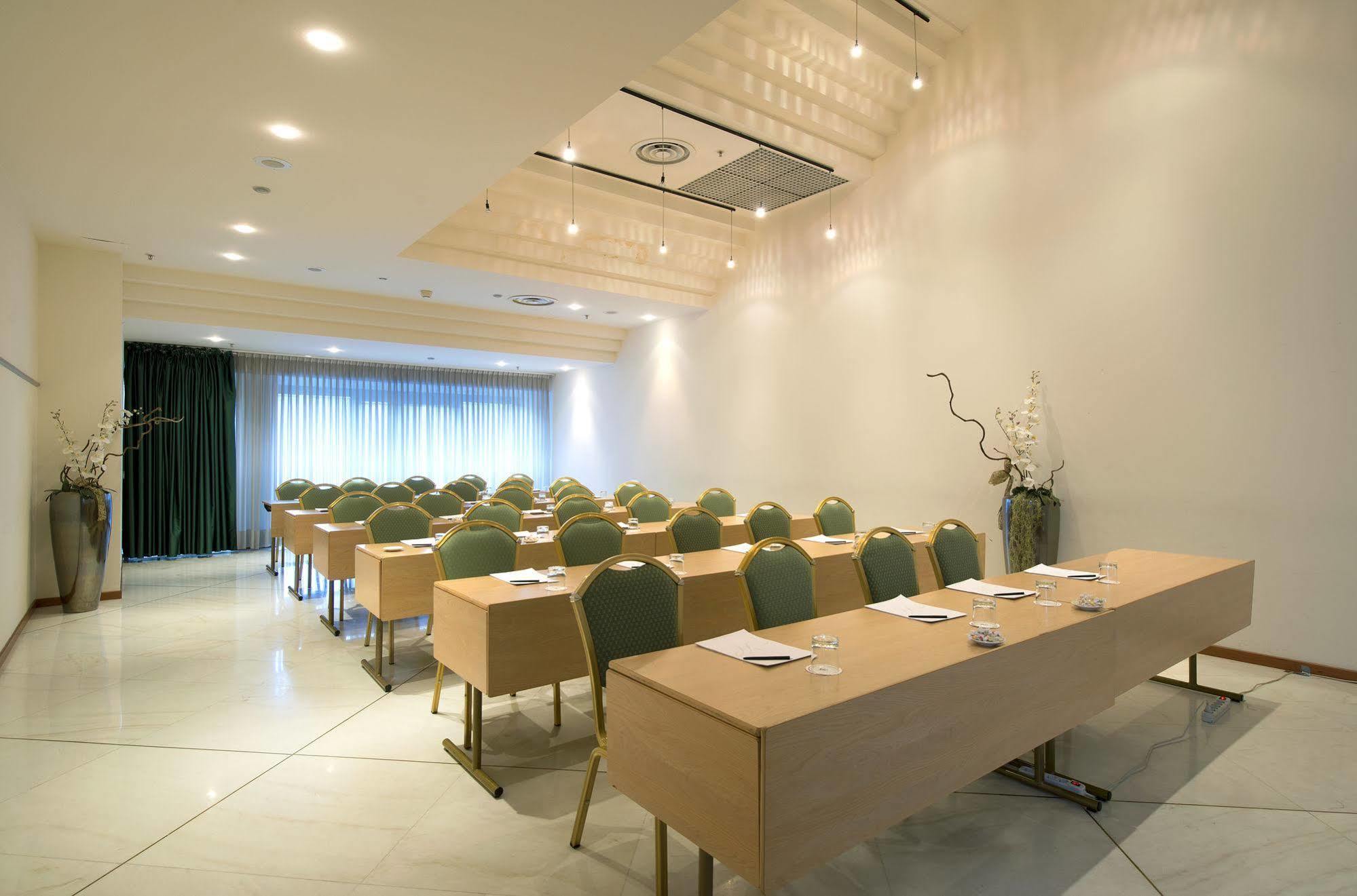 Hotel Grand Barone Di Sassj 4*