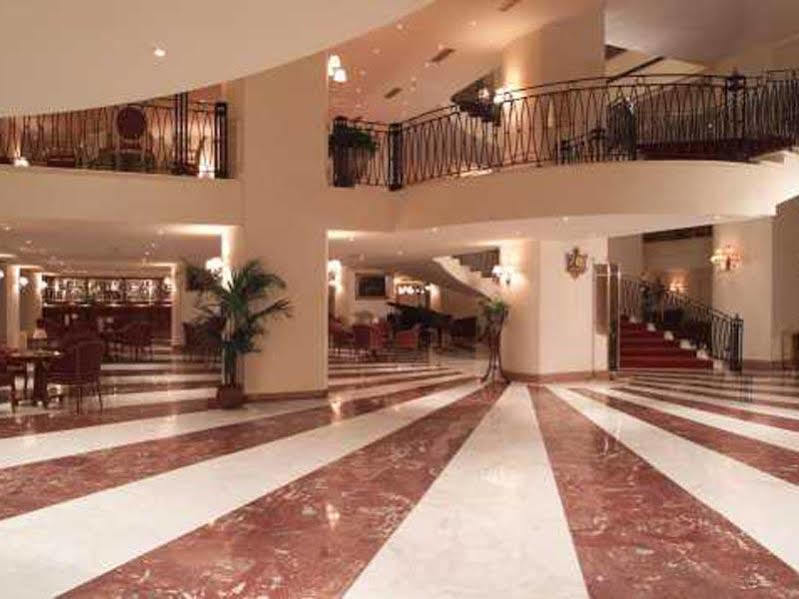 Hotel Grand Barone Di Sassj 4*